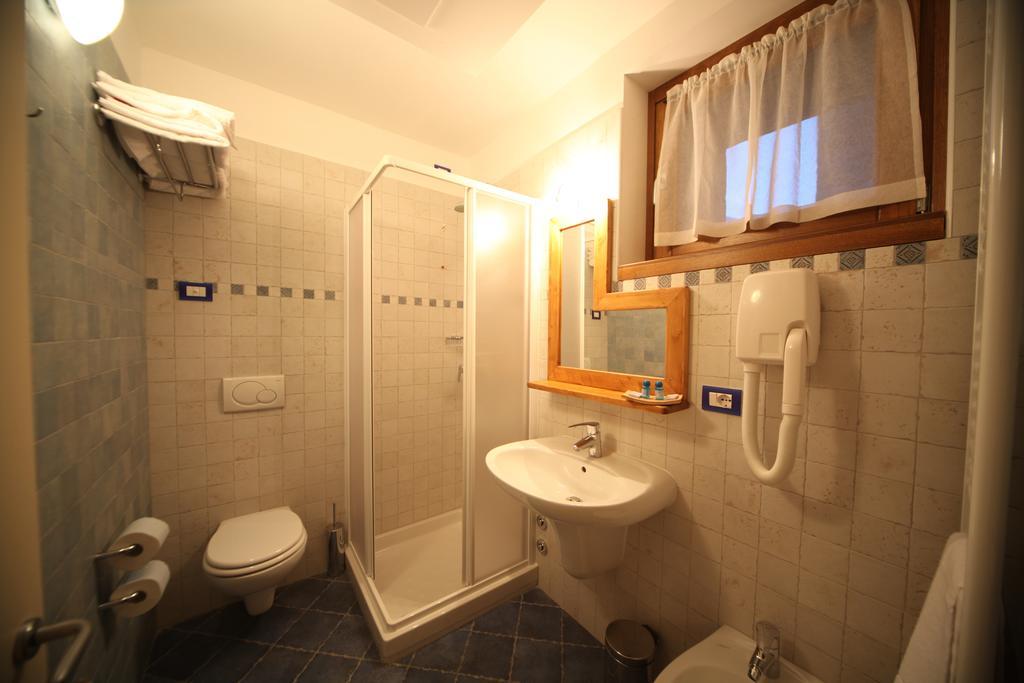 Le Case Dei Baff Morbegno Szoba fotó
